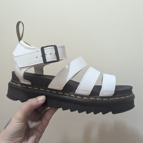 Dr. Martens - Women's Blaire Sandal in White, size 10 - Picture 4 of 6